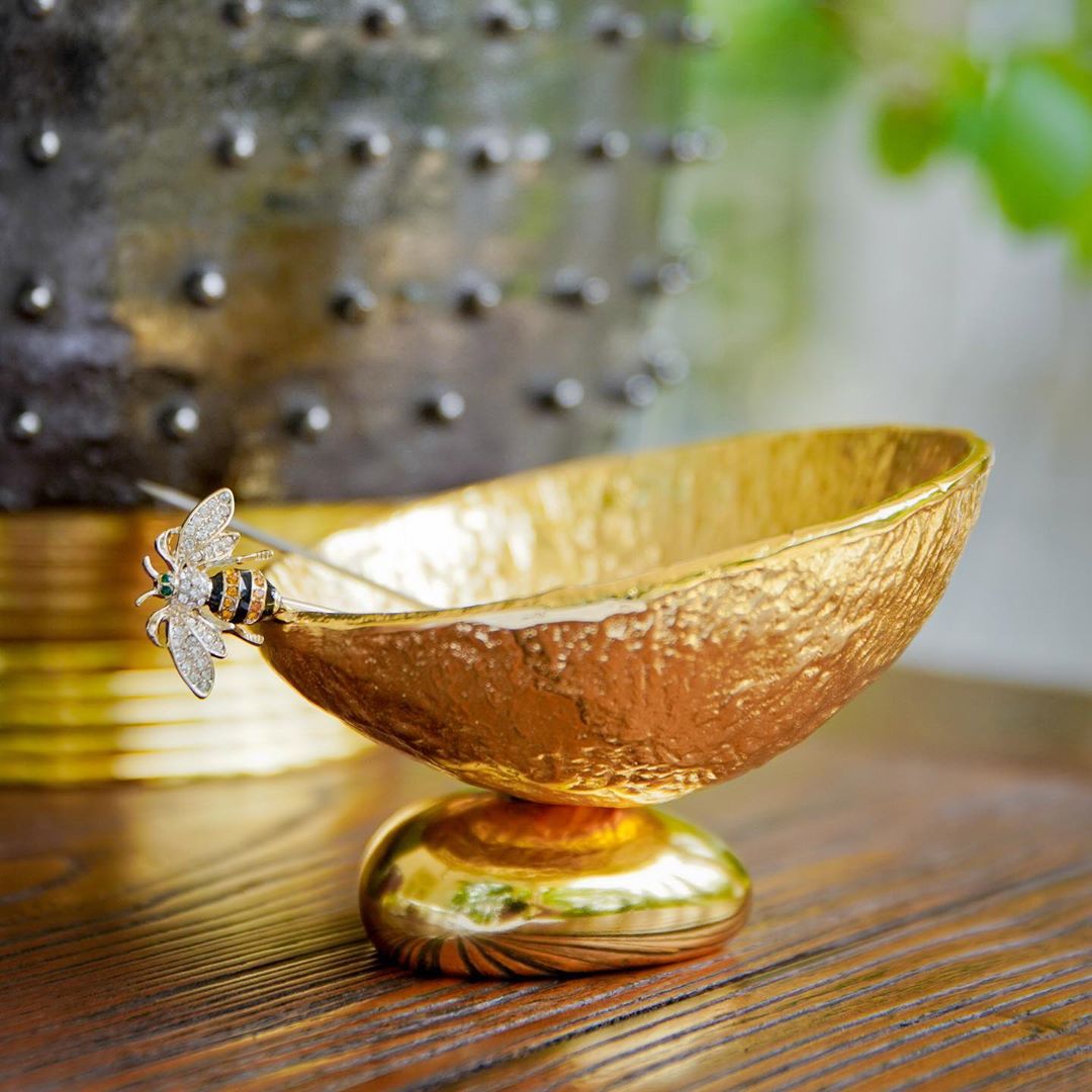 Bee Coctail Picks / Joanna Buchanan / Conchita Home