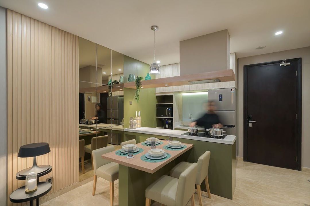 Solusi Rumah Kecil: Desain Ruang Makan & Dapur Jadi 1