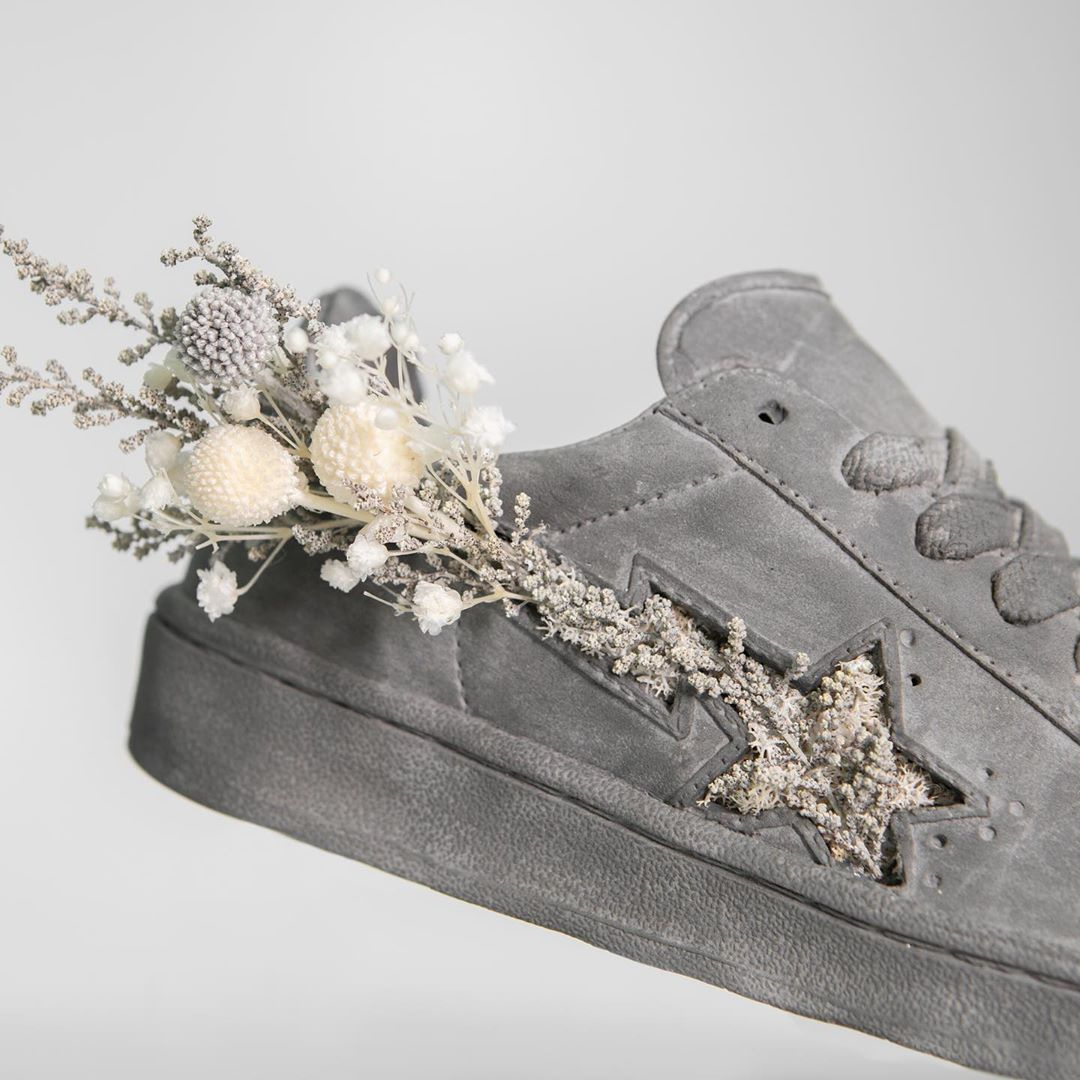 Vas Bunga dari Beton ini Terinspirasi dari Sneakers