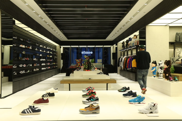 Meriahnya Suasana Pembukaan Store Atmos Indonesia