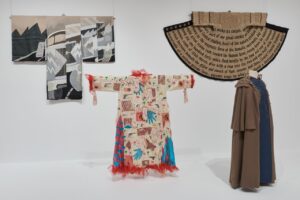 Pameran ini Tampilkan Sejarah Amerika Melalui Pakaian