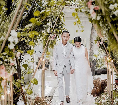 Lamaran di Kokonutcurtains