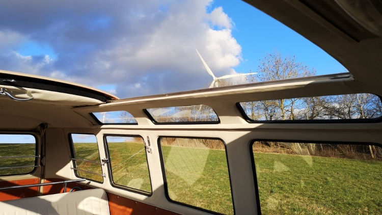 VW Memperkenalkan Mobil Elektrik Bergaya Klasik