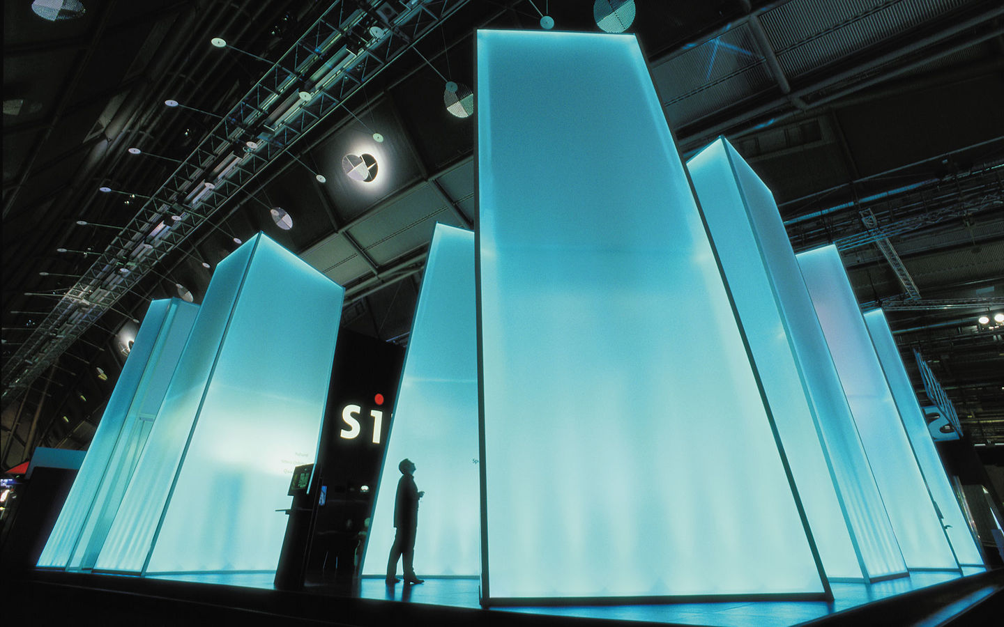 Akibat Corona Pameran Desain Internasional Ini di Tunda