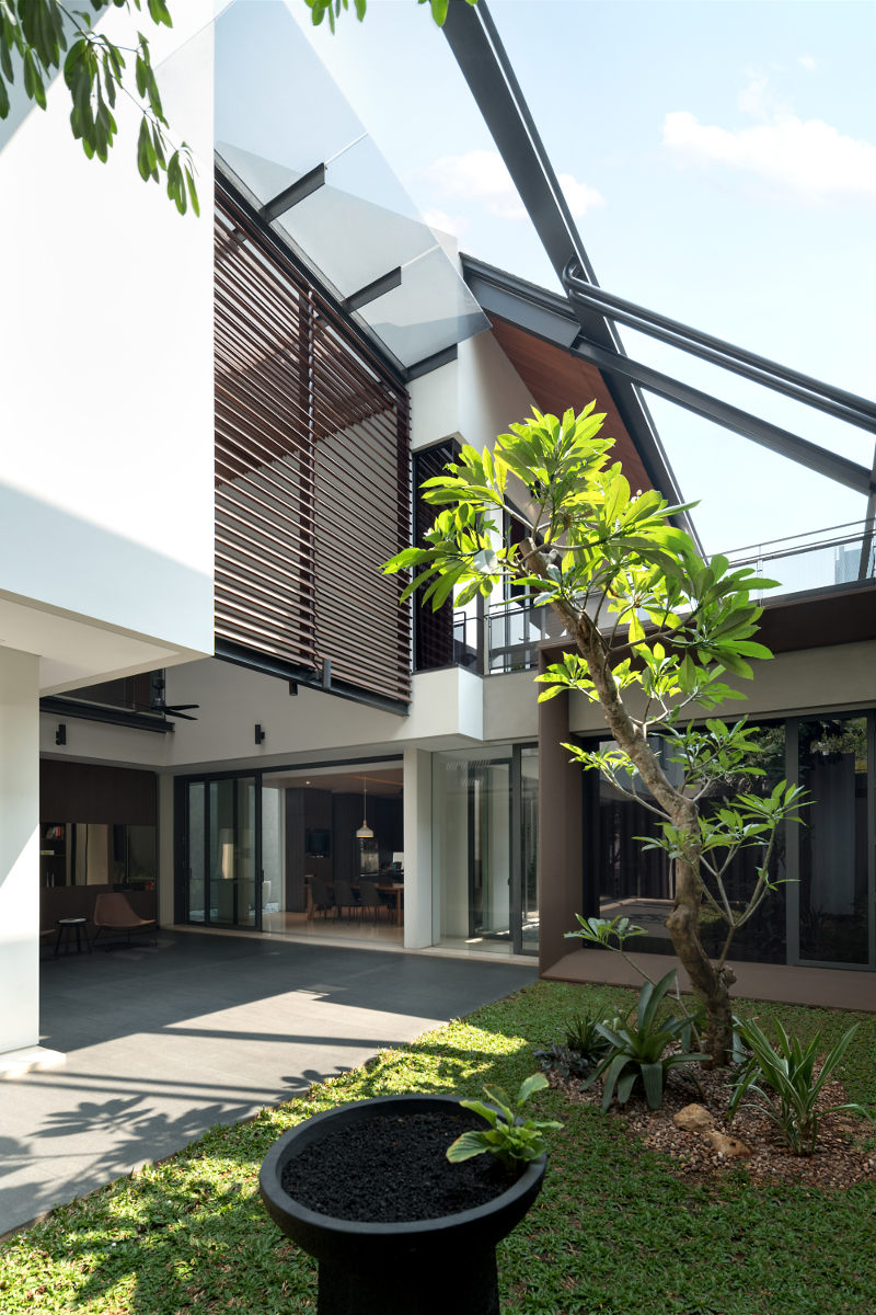 Segar! Rumah ini Jarang Pakai AC & Terasa Sangat Sejuk