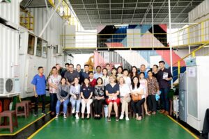 Peresmian Mural Razzle Dazzle karya Sinta Tantra