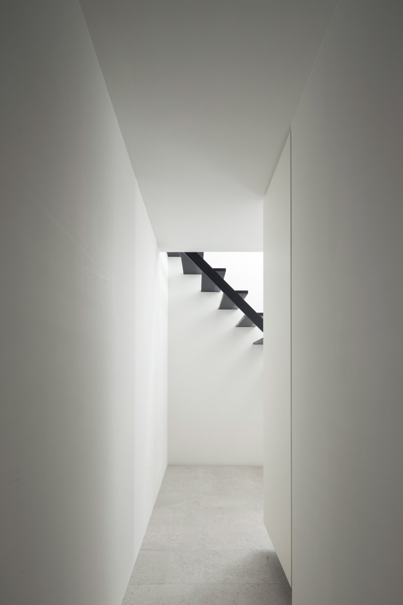 Rumah ini Menyelip di Padatnya Kota Tokyo