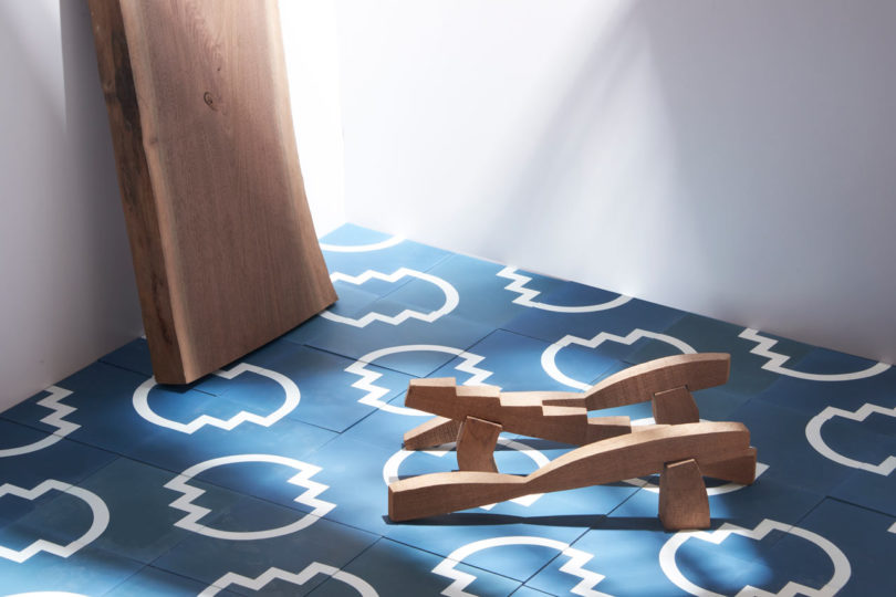 Langka! Keramik Lantai Dijadikan Karya Seni & Kanvas