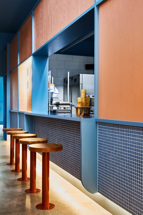 Manisnya Interior Little Sky Lengkapi Segarnya Gelato