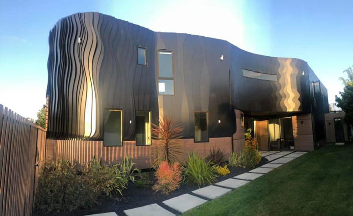 Rumah Mewah Bergaya Futuristik