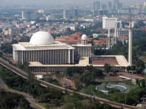 5 Fakta Unik Masjid Istiqlal nan Bersejarah