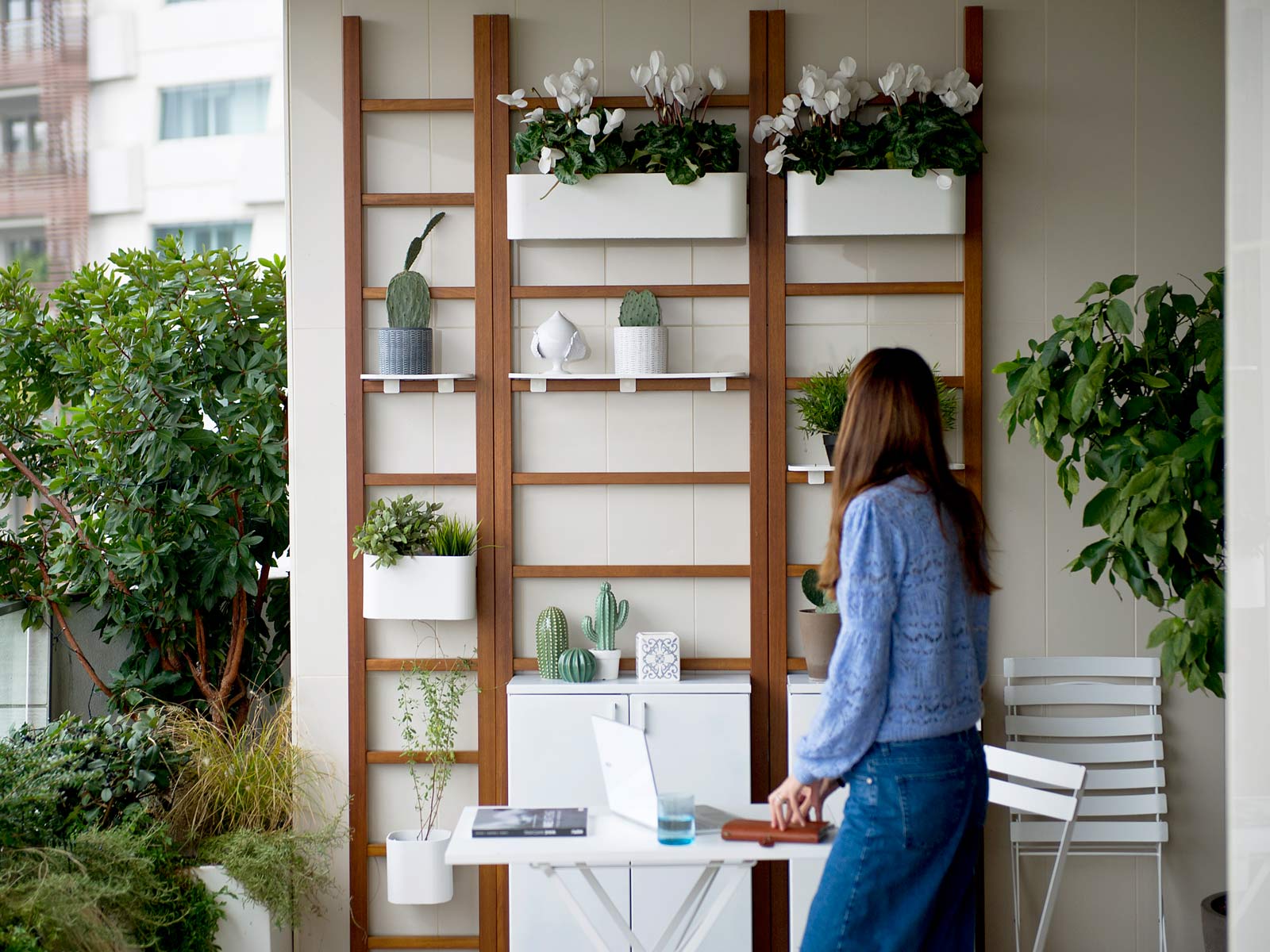 Tips Mudah Optimalkan Area Balkon dan Teras Minimalis / Unopiù 3