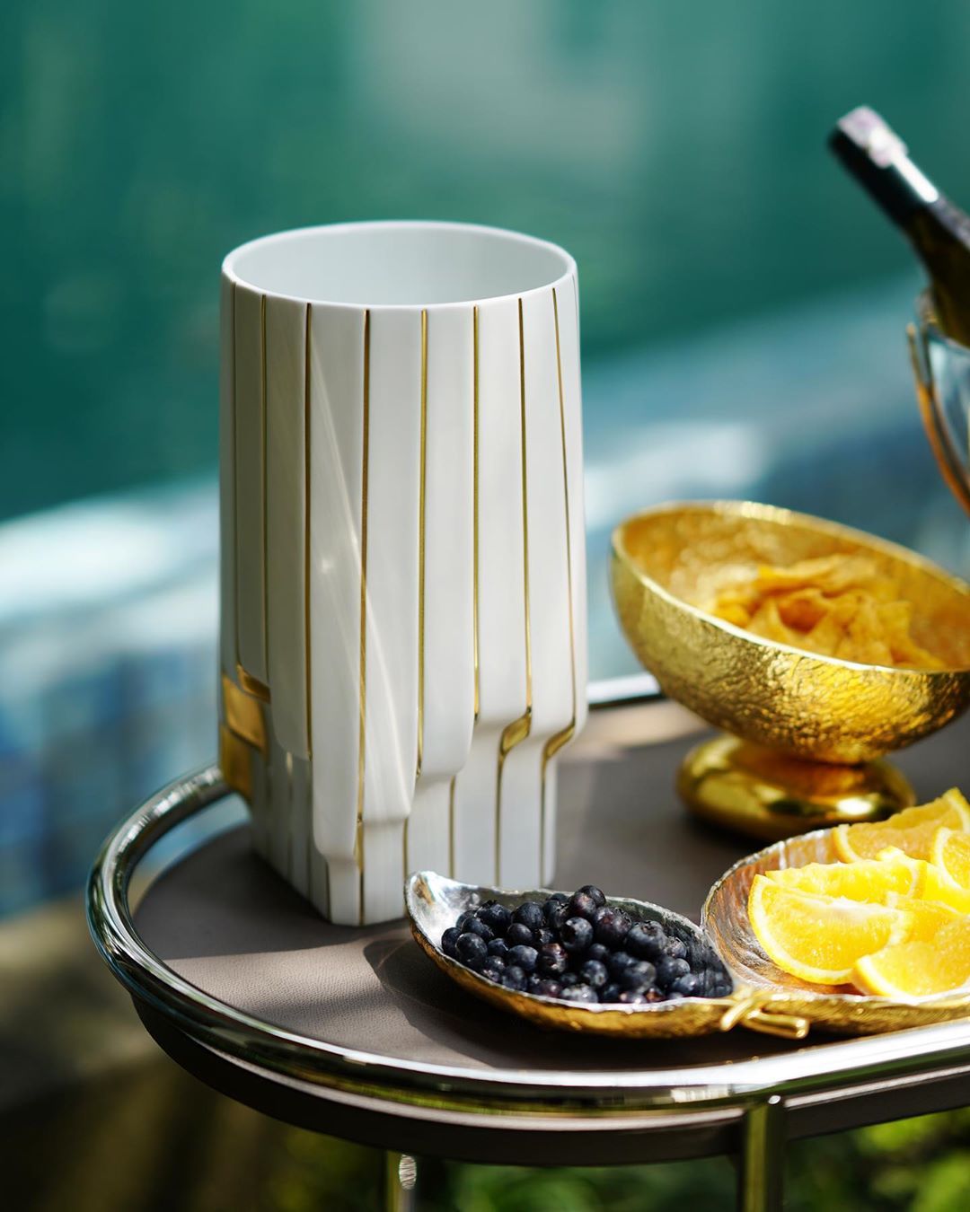 Tips Mudah Menata Bunga Mempercantik Dekor Rumah Modern 2