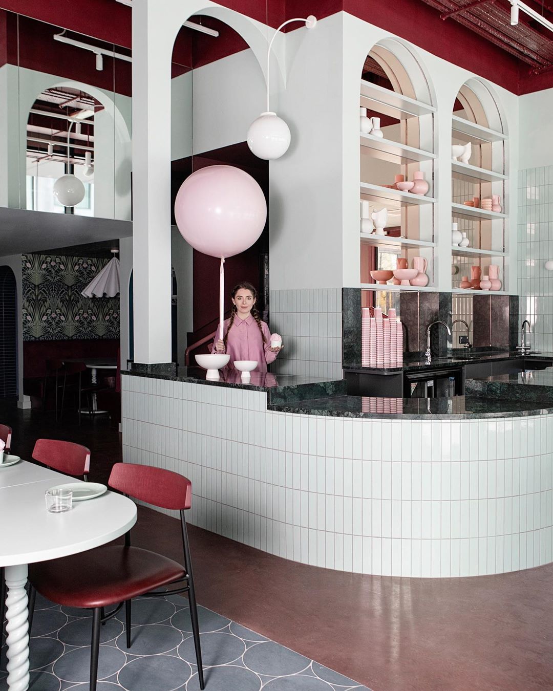 Seperti Negeri Dongeng, Restoran ini Ternyata Nyata