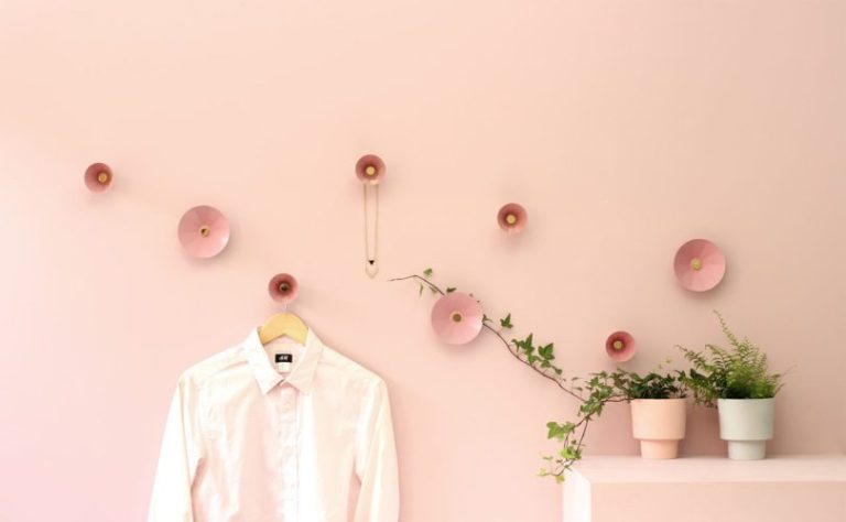 Gantungan Unik yang Jadi Dekorasi Dinding Minimalis