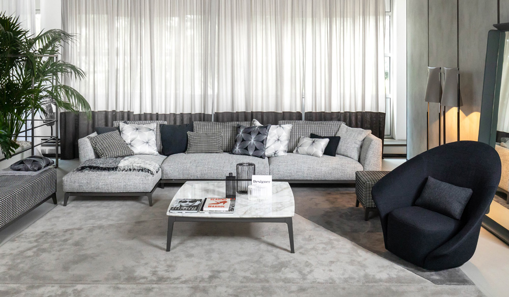 Bentuk Armchair Elegan Ini Menyerupai Bunga Lili / Flou / Laflo 4