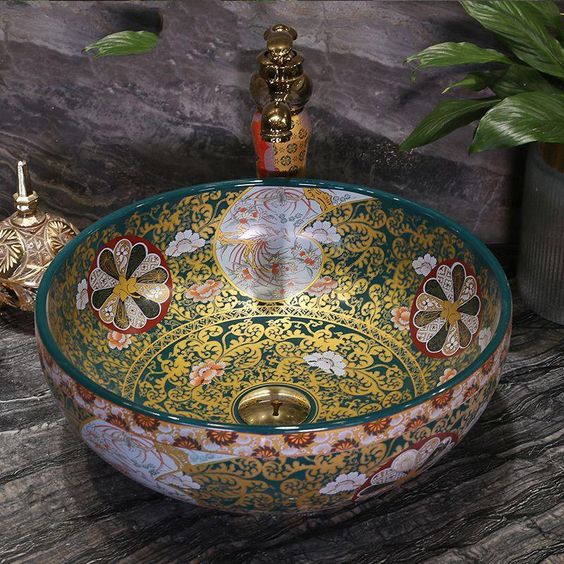 Keramik motif sebagai wastafel