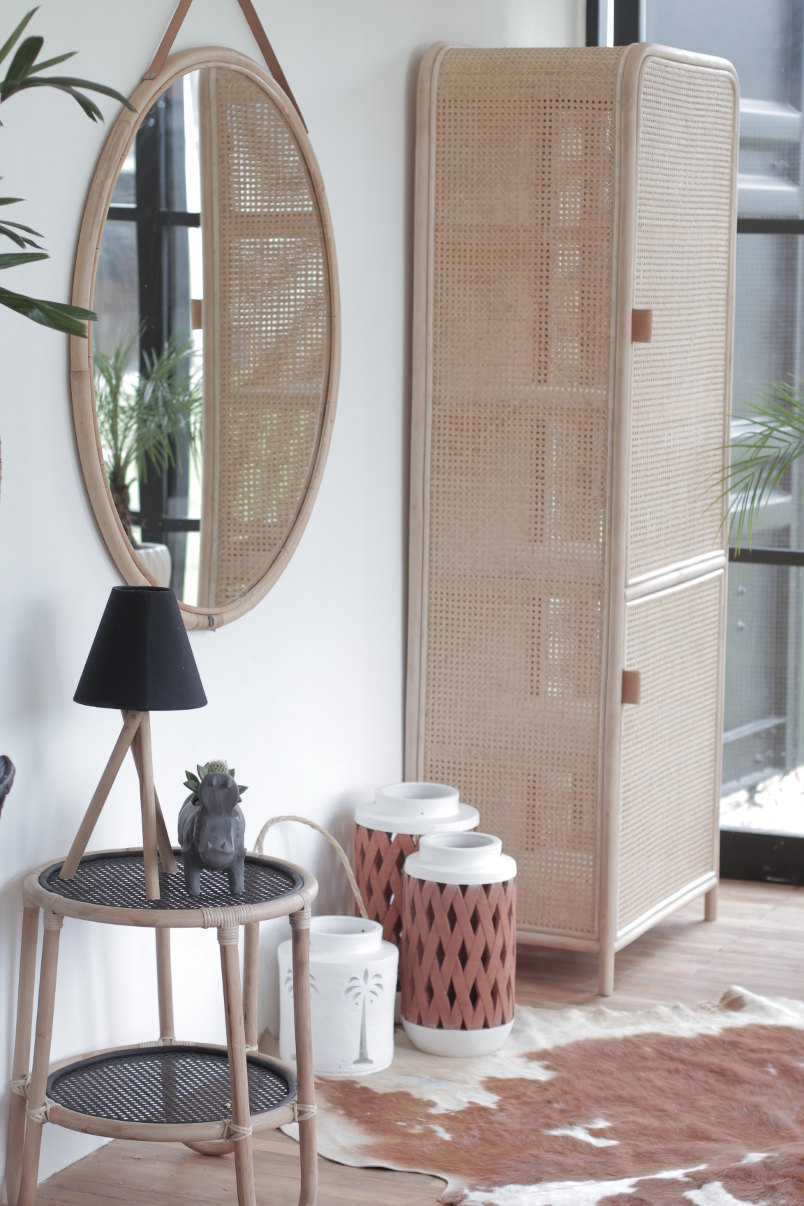 5 Cermin Minimalis dan Cantik + Cara Memilih yang Tepat