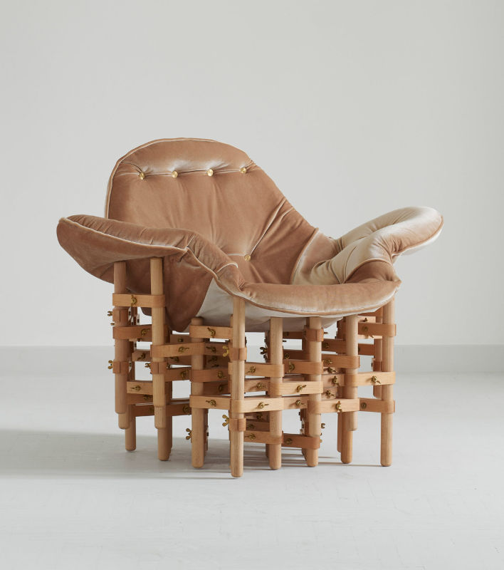 Kursi Aneh ini Dibuat dengan Tujuan Kenikmatan Sempurna