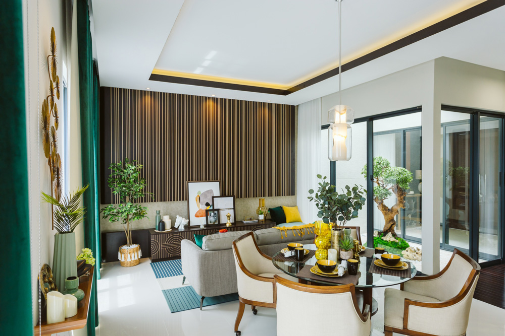Rumah di Surabaya Ini Punya Segalanya! Modern & Elegan / Roum Design / Gods Plan Photo Interior 6
