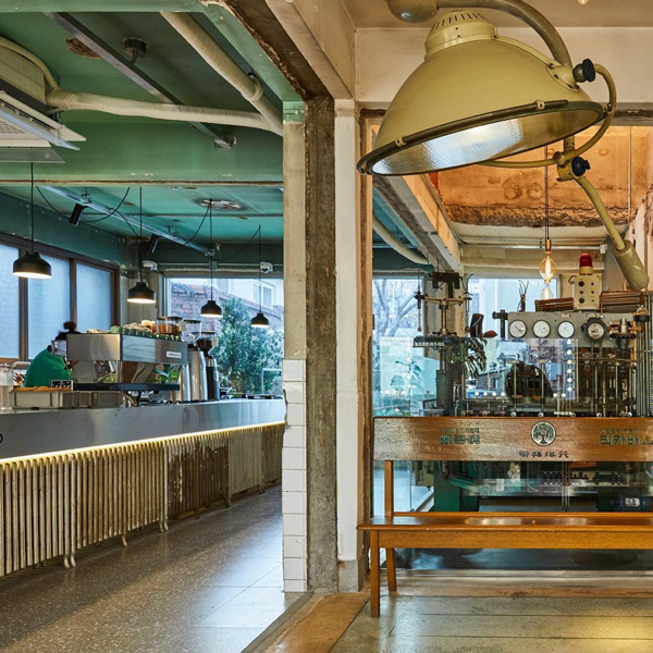 Lokasi Drama Its Okay Not To Be Okay Kafe Toko Lampu 11