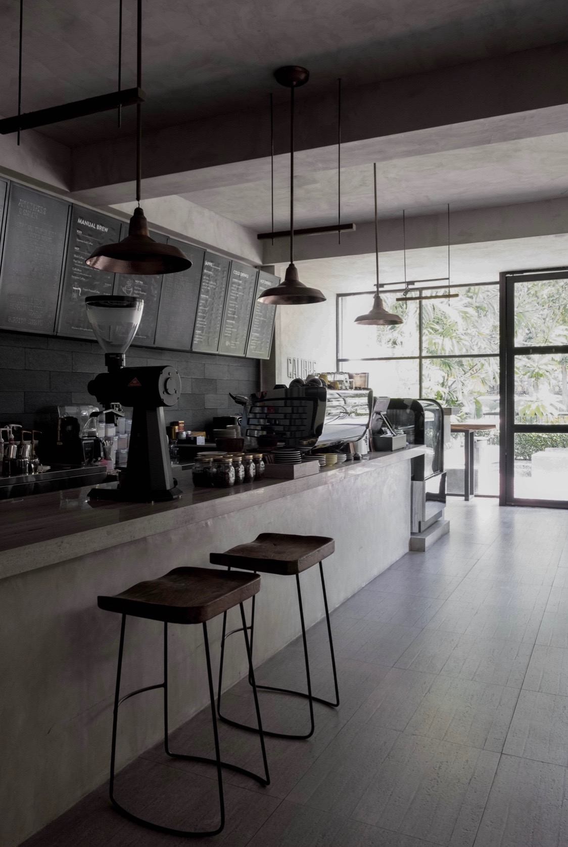 Calibre Coffee Roasters, Kafe Estetik di Surabaya CASA Indonesia 2