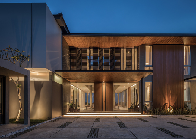 Rumah Bagai Istana Versi Modern Ini Ada di Bogor / Kiearch / Ruang Rona 11