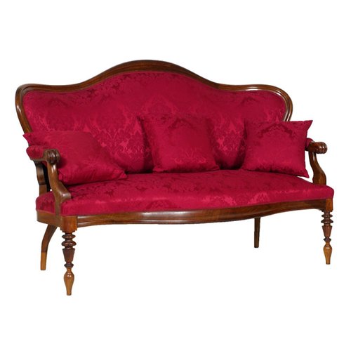 Dikurasi V BTS! Intip Inspirasi Rumah Klasik ala Idol 2