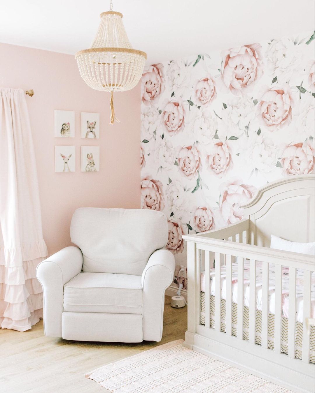 Ide warna cat dinding kamar bayi