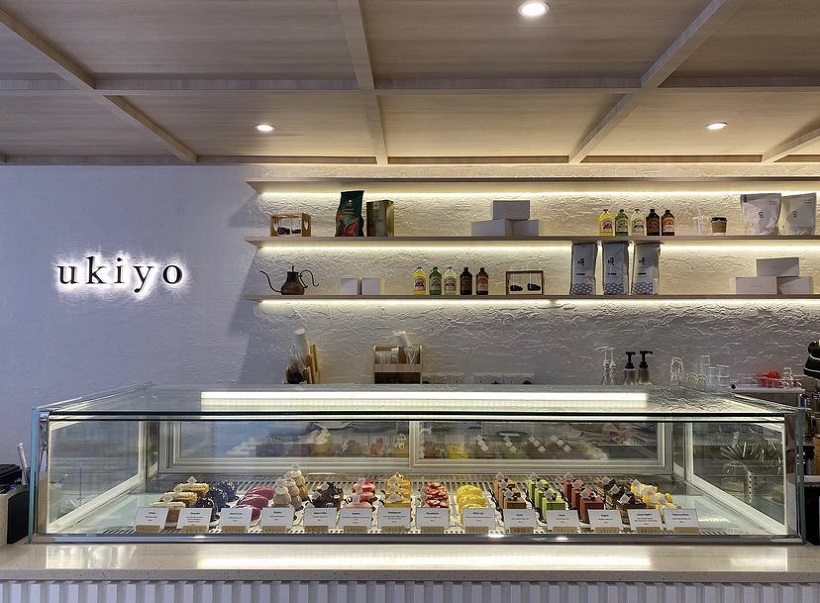 Intip Kafe Kekinian Serba Pink di Johor Bahru