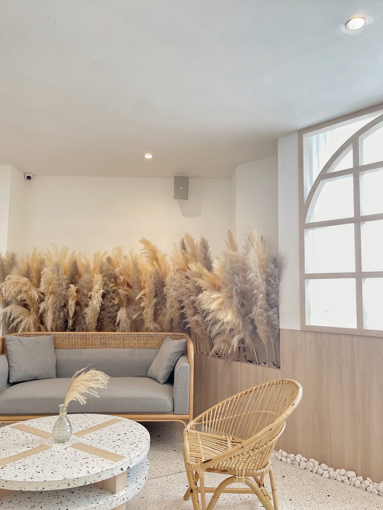 Intip Kafe Kekinian Serba Pink di Johor Bahru CASA Indonesia