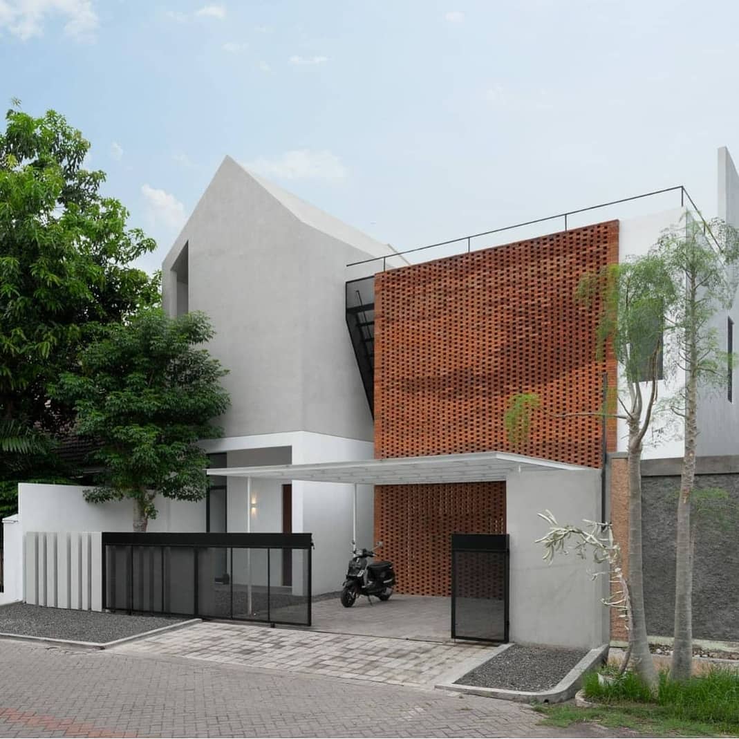 material lantai carport