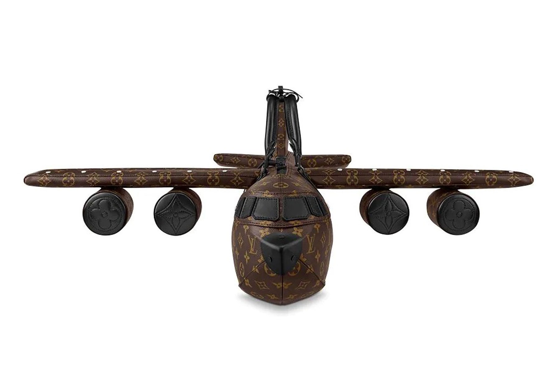 Wow! Tas Berbentuk Pesawat Seharga Pesawat Sungguhan CASA Indonesia