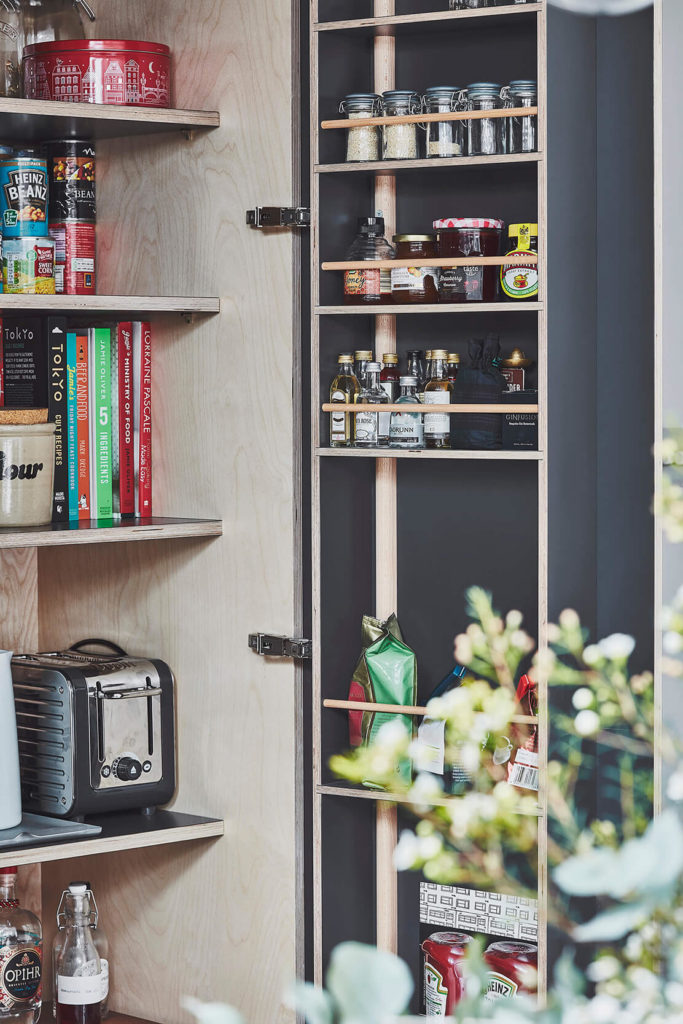 Raknya Banyak Lemari Dinding Yang Wajib Anda Miliki / Pluck Kitchen 6