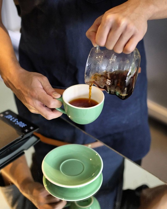 Cantik dan Nyaman 5 Cafe Instagrammable di Jakarta 20