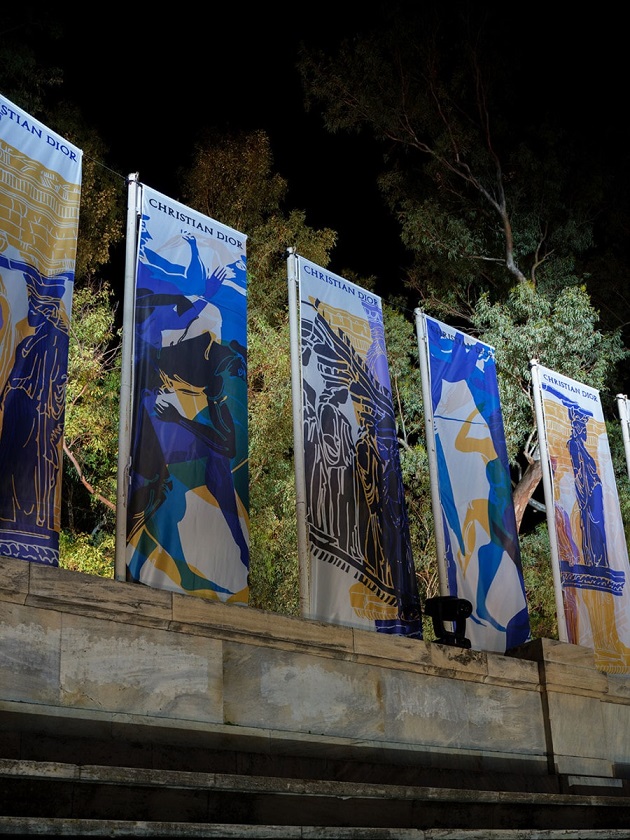 Wow Dior Cruise 2022 di Stadium Bersejarah Yunani / Dior 5