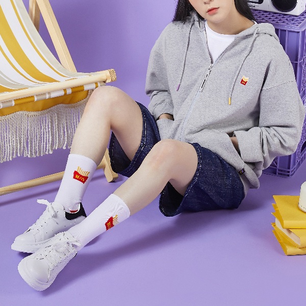 Ada 3 Versi Loh Merchandise BTS Meal Army Wajib Punya 5