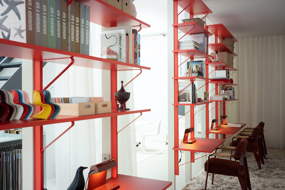 Vitra Membuat Furniture Dengan Konsep Pandemi