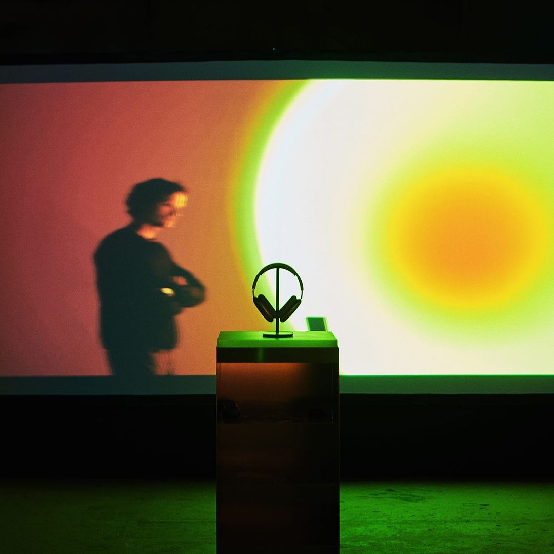 Didatangi GDragon Bigbang, Kerennya Pameran Sunset Lamp 8