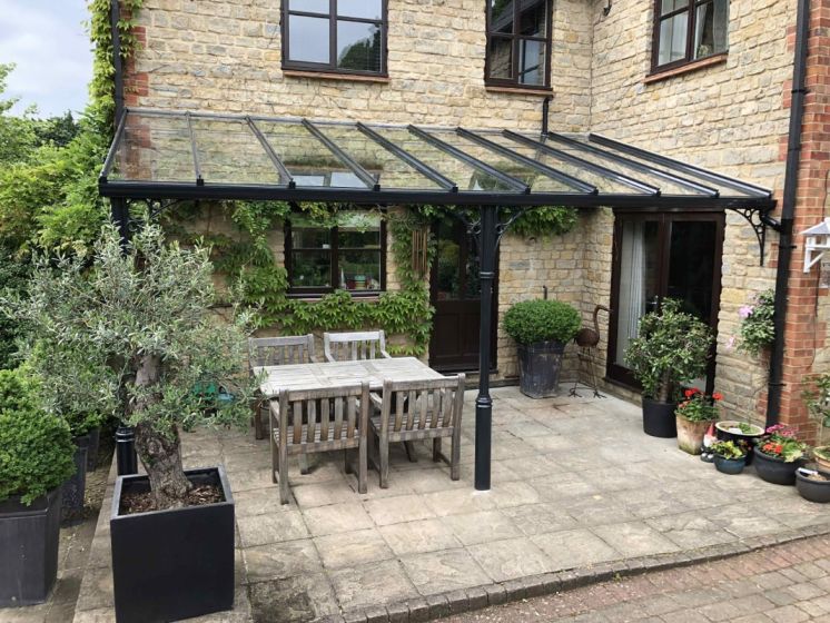 kanopi kaca tempered