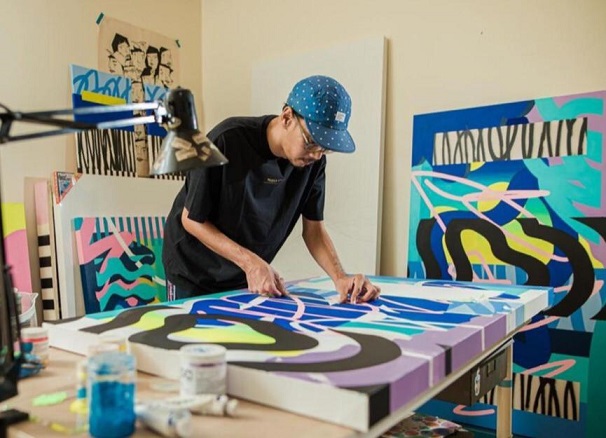 Grafiti Pada Kulkas Fungsional Sekaligus Estetik Casa Indonesia