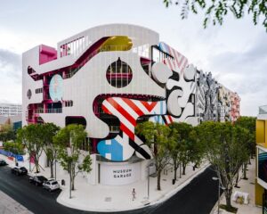 Ini Hasil Kolaborasi 5 Desainer Menciptakan Fasad!