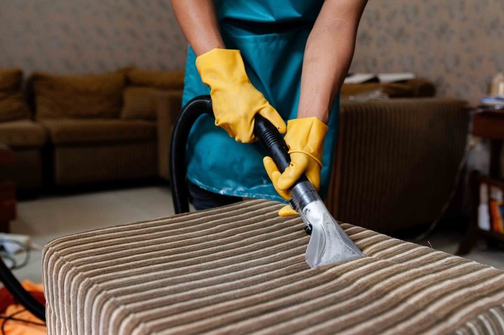 Bikin Bersih dan Lebih Sehat! Ini 6 Jasa Cuci Sofa CASA Indonesia
