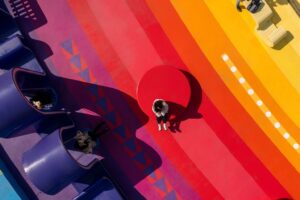 Pengalaman Bermain dan Bersantai di Atas Pelangi