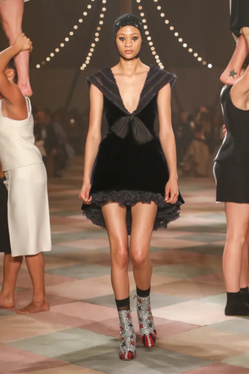 Arti Spesial Dress Dior Jisoo Blackpink di Snowdrop 7