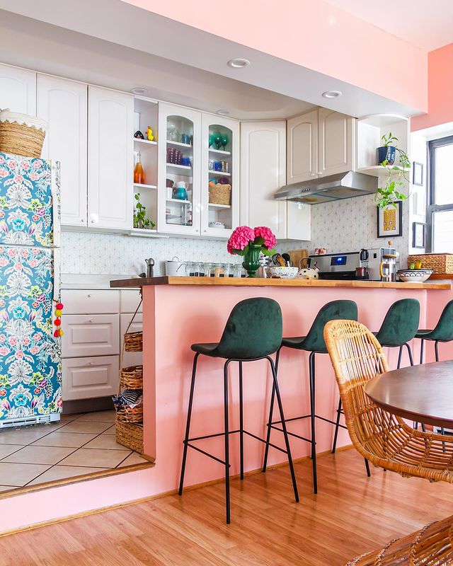 inspirasi dapur warna pink