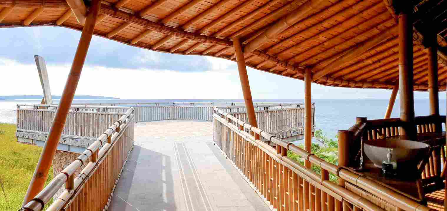 The Kings Resto dan Café Instagramable yang Bernuansa Bambu