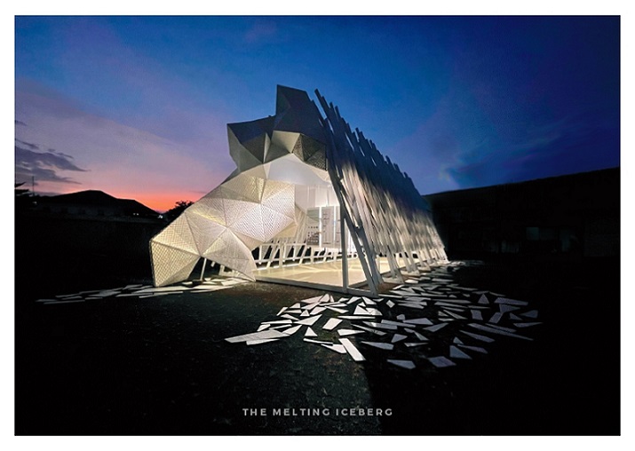 Instalasi Melting Iceberg Representasikan Darurat Iklim