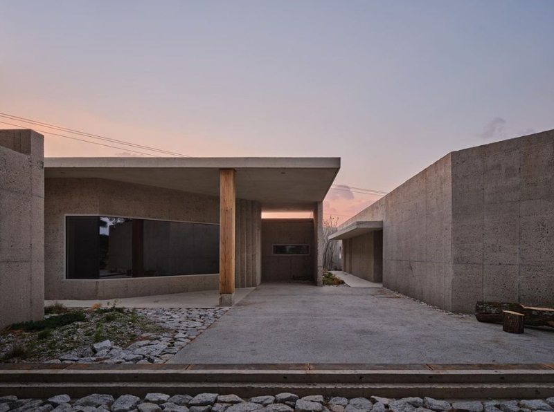 Hotel Rasa Rumah Pilihan V BTS Park Seo Joon In The Soop AlaCASA 2