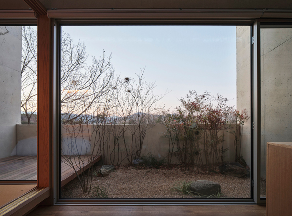 Hotel Rasa Rumah Pilihan V BTS Park Seo Joon In The Soop AlaCASA 12